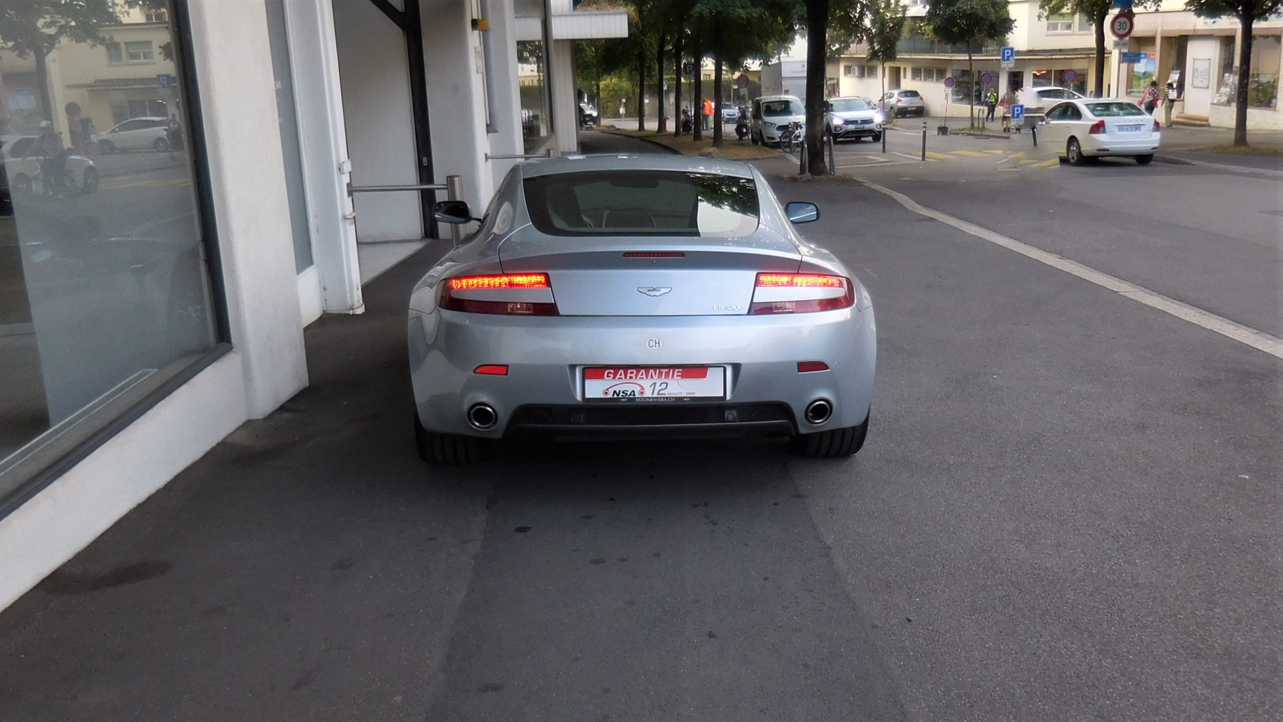 12 Arr AM V8 M.Lammers