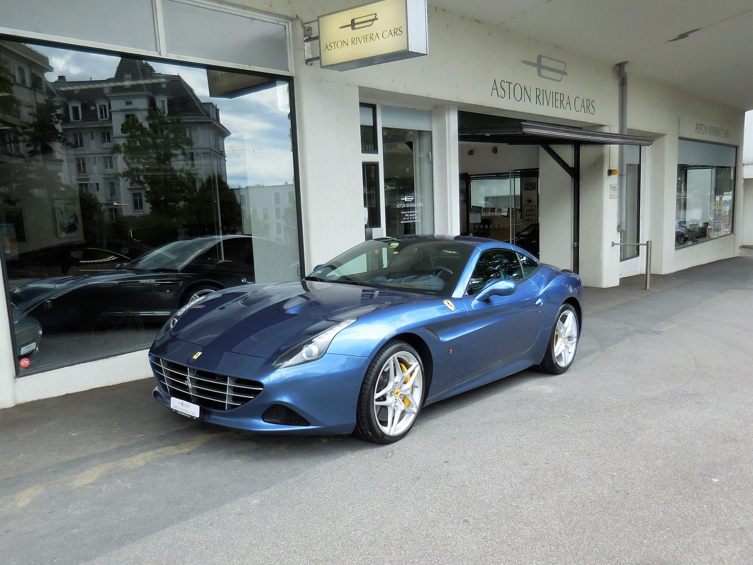 001 - Ferrari California