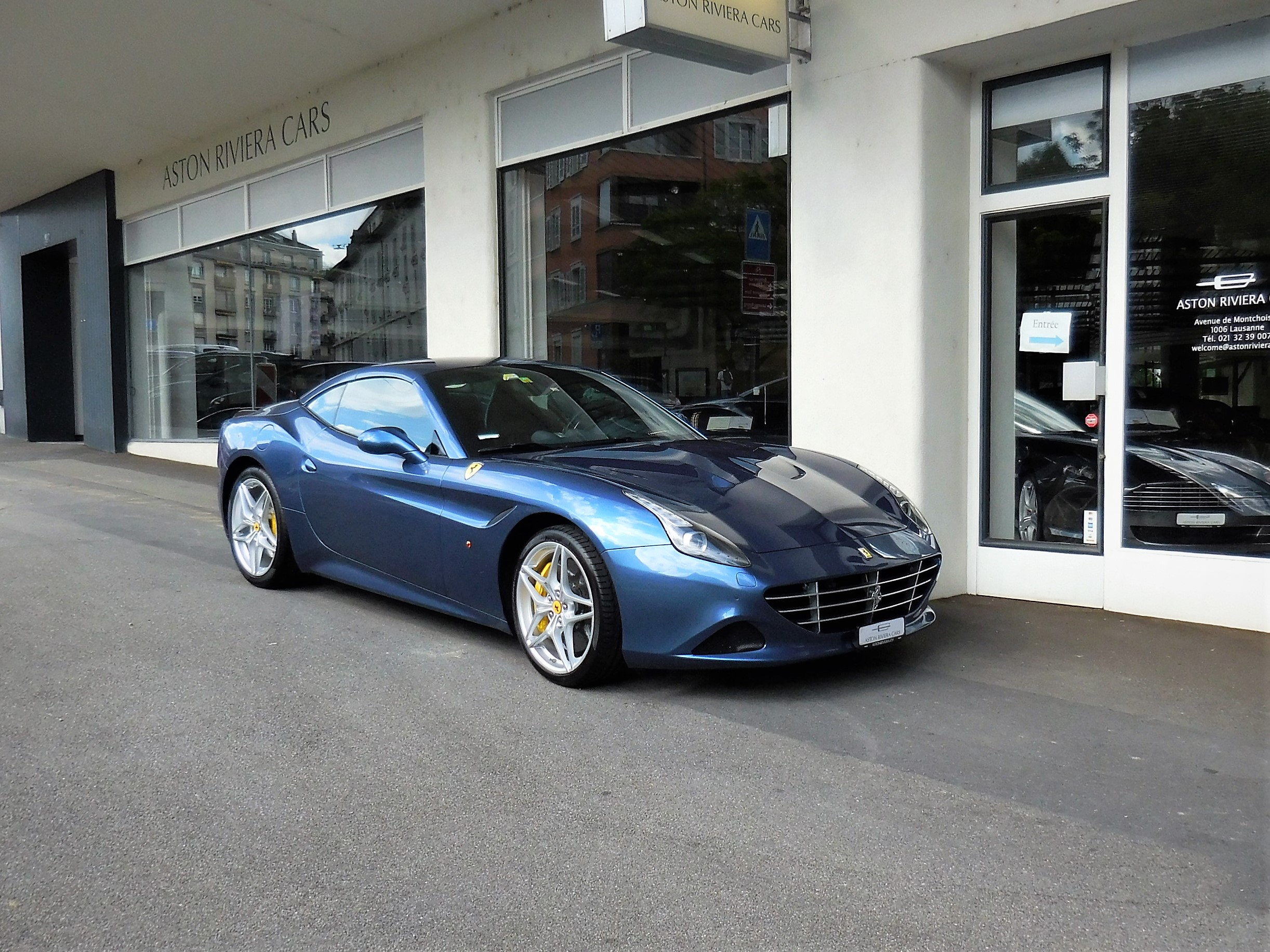 004 - Ferrari California